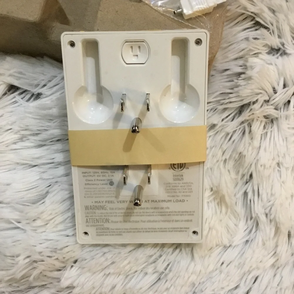 thingCHARGER with interchangeable tips New in box Wire-less